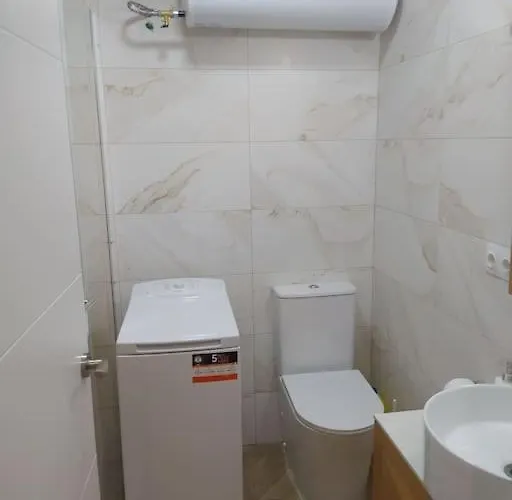 Acogedor Estudio Nuevo En 아파트