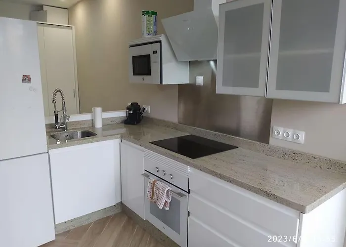 Acogedor Estudio Nuevo En 아파트